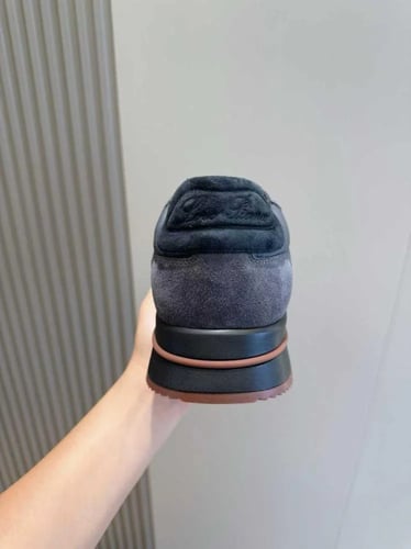 حذاء لوربيانا Loro Piana