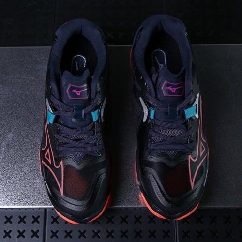 حذاء ميزونو – Mizuno