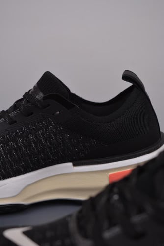 حذاء نايك Nike Zoom X