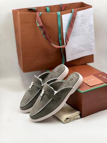 حذاء لورو بيانا Loro Piana