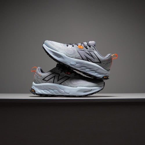 حذاء New Balance Hierro V8