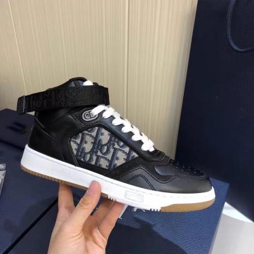 حذاء ديـــور Dior