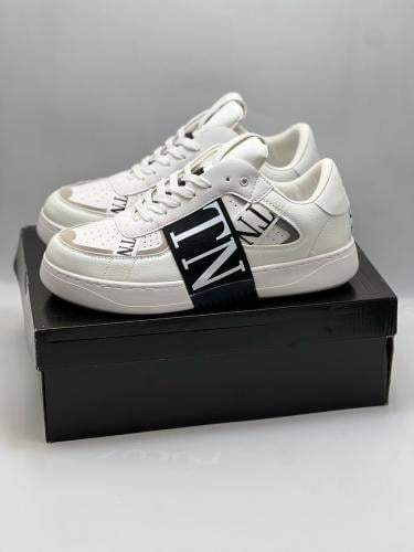 حذاء Valentino Garavani