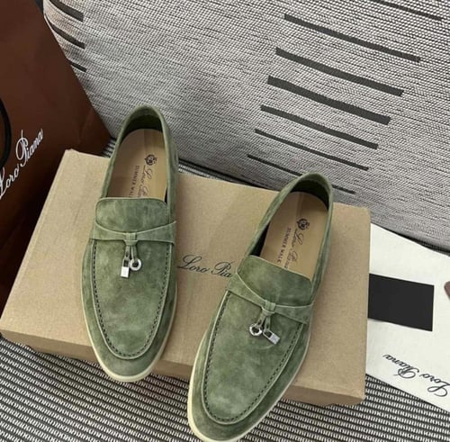 حذاء لورو بيانا Loro Piana