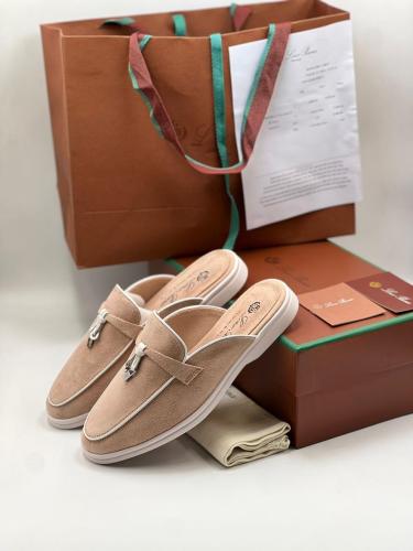 حذاء لورو بيانا Loro Piana
