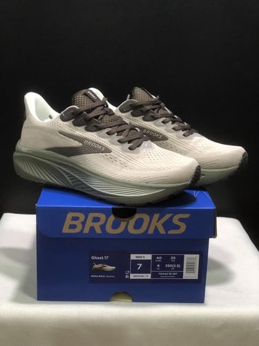 حذاء بروكس Brooks Ghost 17