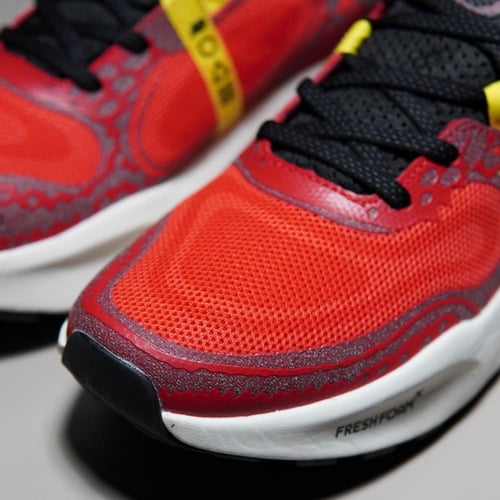 حذاء New Balance Hierro V8