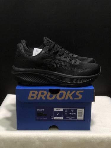 حذاء بروكس Brooks Ghost 17