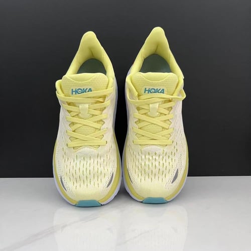 Hoka Clifton 8