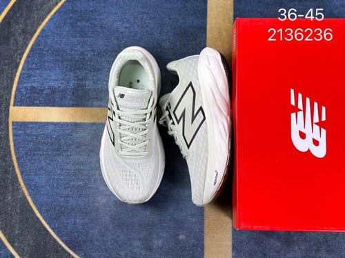 New Balance FuelCell Rebel