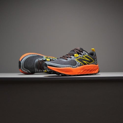 حذاء New Balance Hierro V8