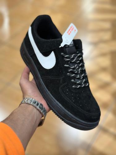 حذاء Nike Air Force