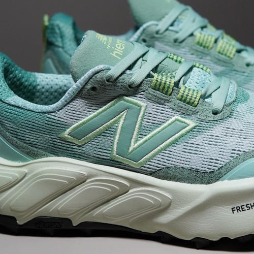 حذاء New Balance Hierro V9