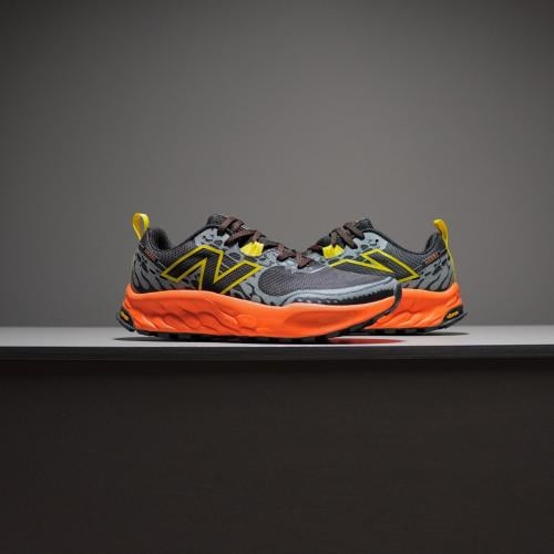 حذاء New Balance Hierro V8