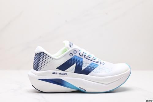 حذاء New Balance FuelCell Rebel v5