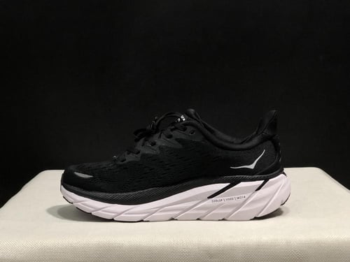 Hoka Clifton 8