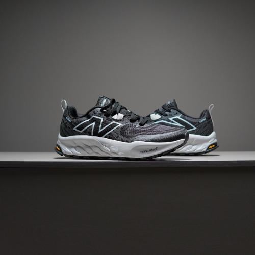 حذاء New Balance Hierro V8
