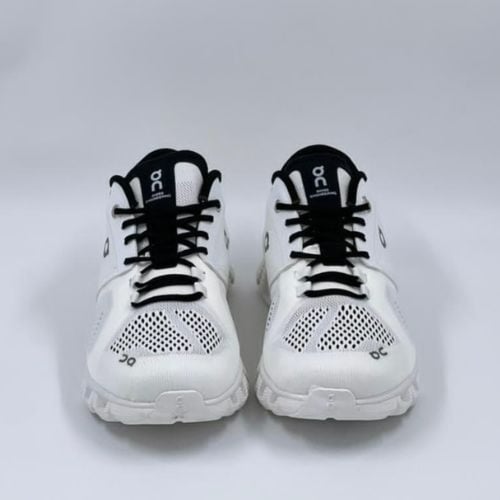 حذاء On Running cloud