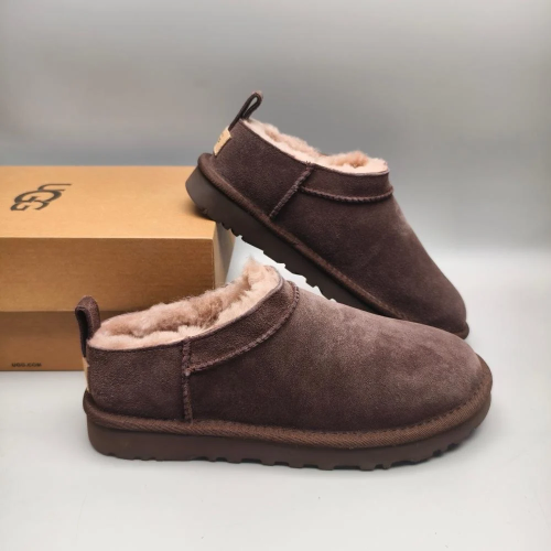 حذاء شتوي UGG