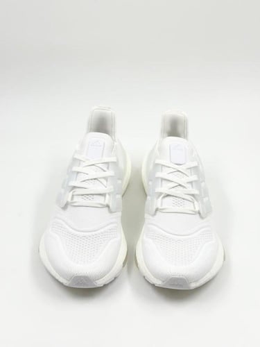 حذاء Adidas UltraBoost 22