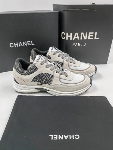 حذاء شانيل CHANEL