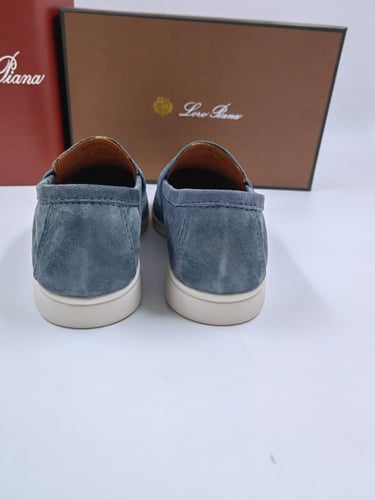 حذاء لورو بيانا Loro Piana