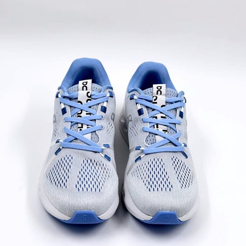 حذاء On Running cloud