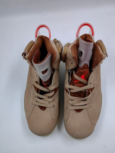 حذاء Nike Air Jordan