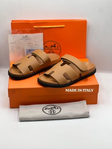 نعال هرمز Hermès