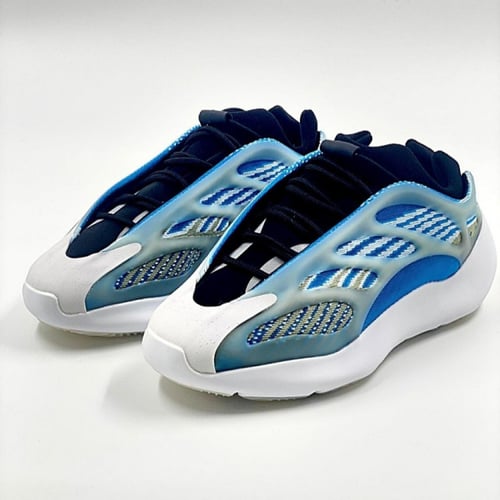 حذاء كاجوال 700