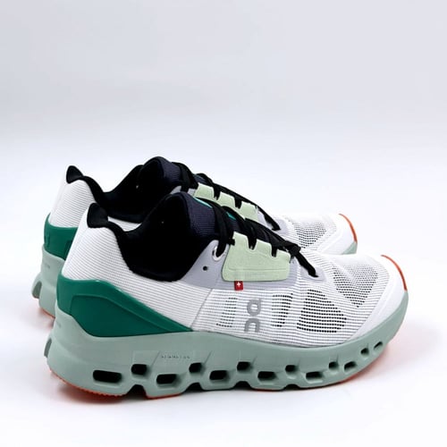 حذاء On Running cloud