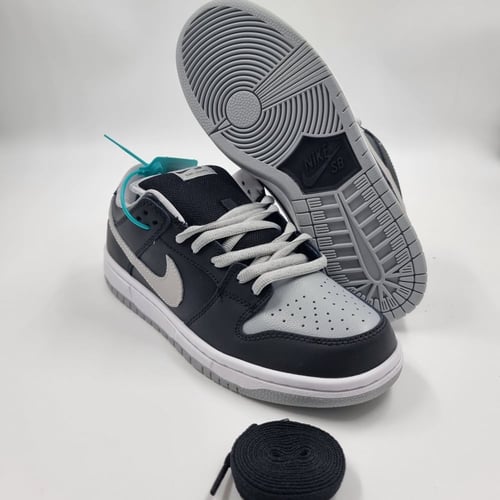 حذاء Nike Air Force