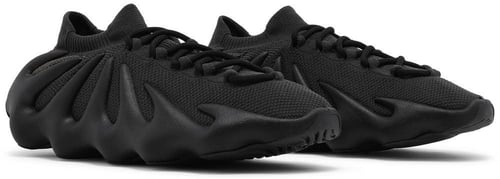 حذاء ييزي 450