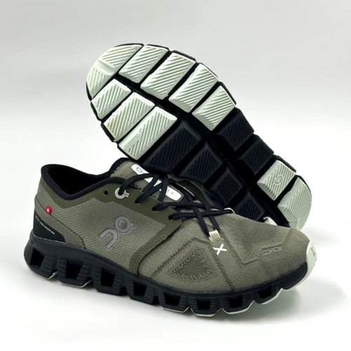حذاء On Running cloud