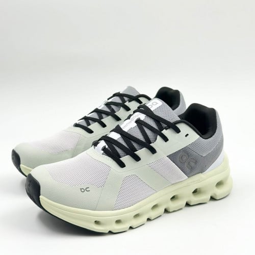 حذاء On Running cloud