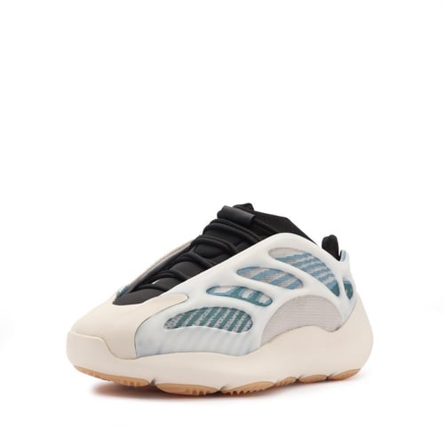 حذاء كاجوال 700