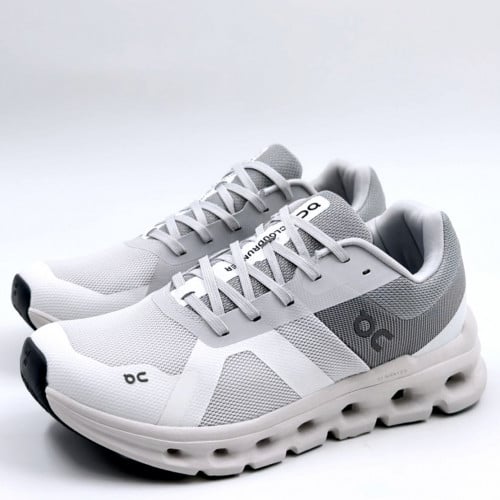 حذاء On Running cloud