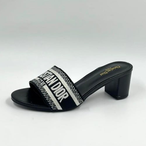 صندل ديـــور Dior