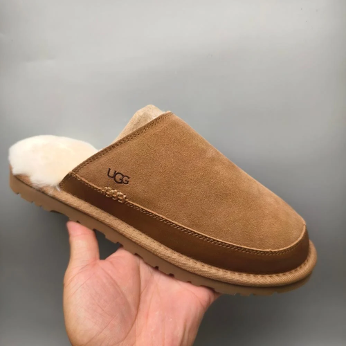 حذاء شتوي UGG