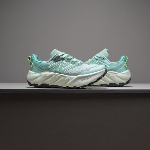 حذاء New Balance Hierro V9