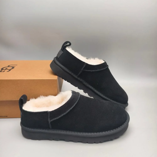 حذاء شتوي UGG