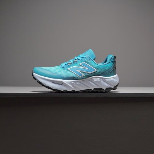 حذاء New Balance Hierro V9