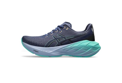 حذاء ASICS Novablast 4