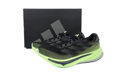 حذاء Adidas UltraBoost 22