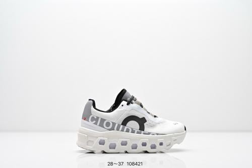 حذاء أطفال On Running