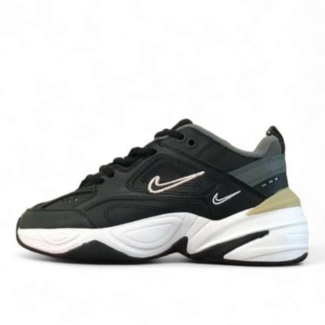 حذاء Nike Tekno
