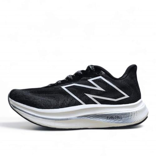 حذاء New Balance 1080