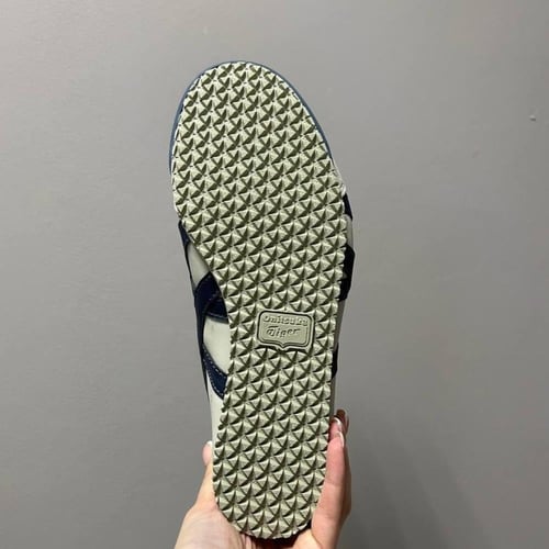 حذاء Onitsuka Tiger