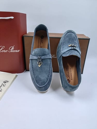 حذاء لورو بيانا Loro Piana