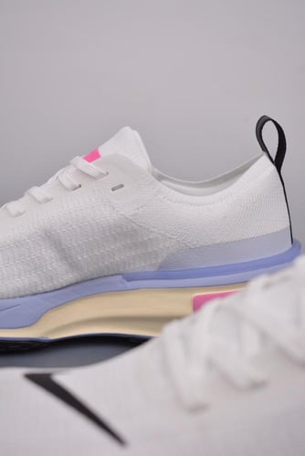 حذاء نايك Nike Zoom X